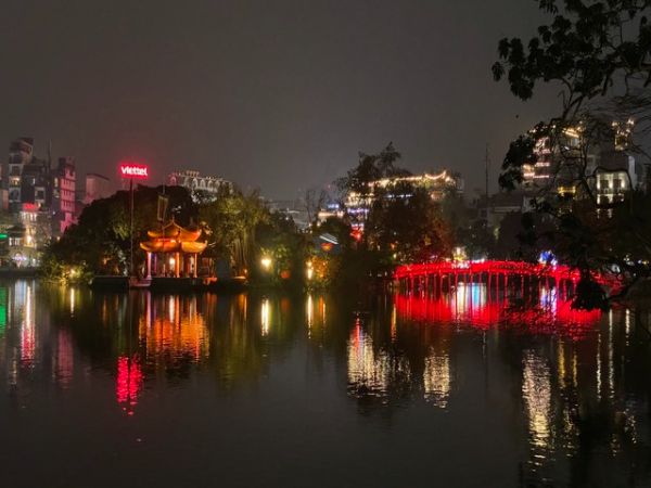 Hanoi Vietnam Travel Guide 